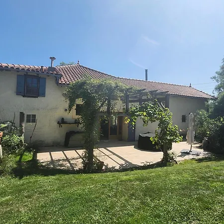 Ferme Equerre 12 Personnes Avec Piscine *