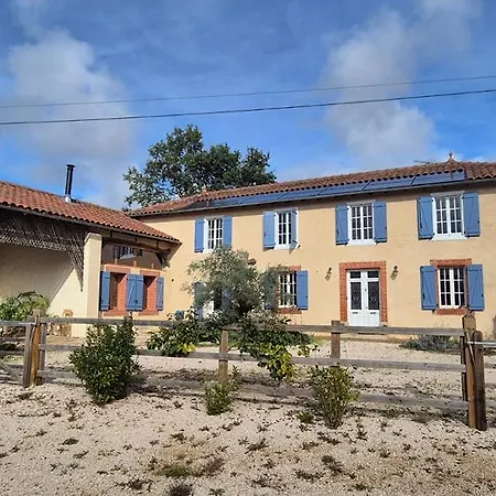 Ferme Equerre 12 Personnes Avec Piscine *
