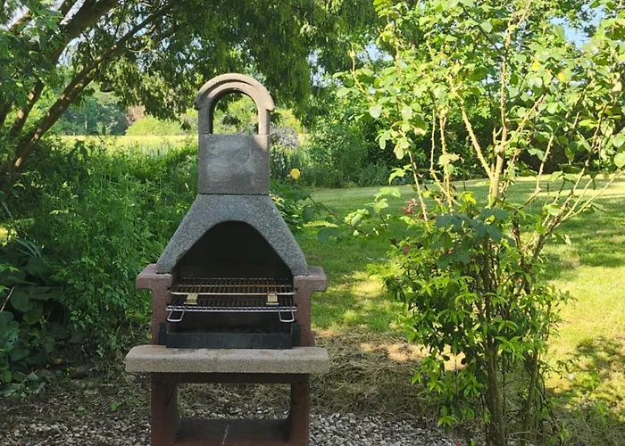 Ferme Equerre 12 Personnes Avec Piscine