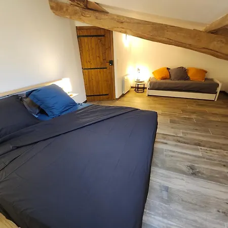 Ferme Equerre 12 Personnes Avec Piscine 度假居 *