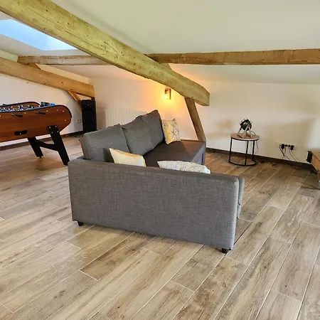 Casa de Férias Ferme Equerre 12 Personnes Avec Piscine *